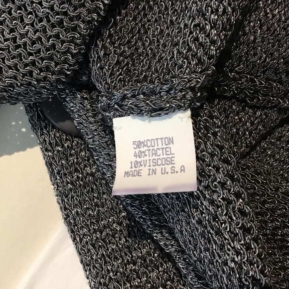 Barbara Who, 3 button, collared cardigan size medium. - Picture 7 of 8